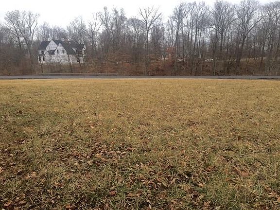 4th image of 9994 Allen Dr
