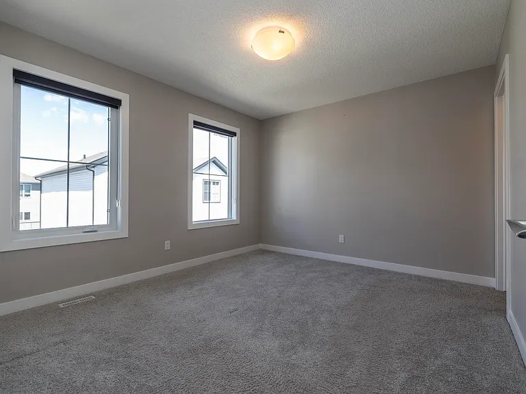 2610 Maple Way NW — Photo 26