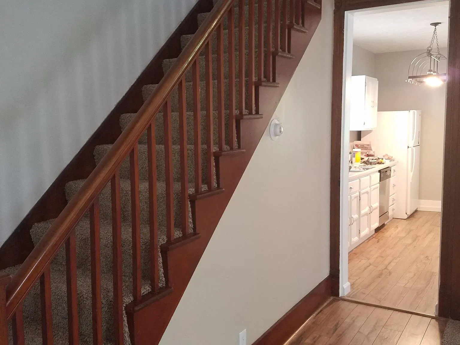 215 Elm St — Photo 3