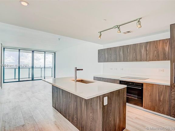 3rd image of 3131 NE 7th Ave Unit 3302