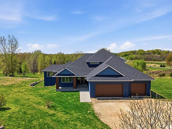 3rd image of 5737 Raven Point Rd