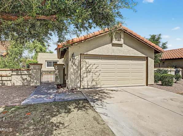 2226 E FAIRVIEW Avenue, Mesa, AZ 85204