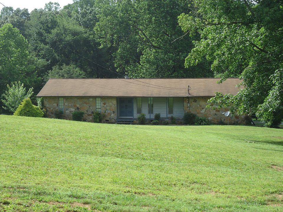 2nd image of 722 Blockhouse Valley Rd