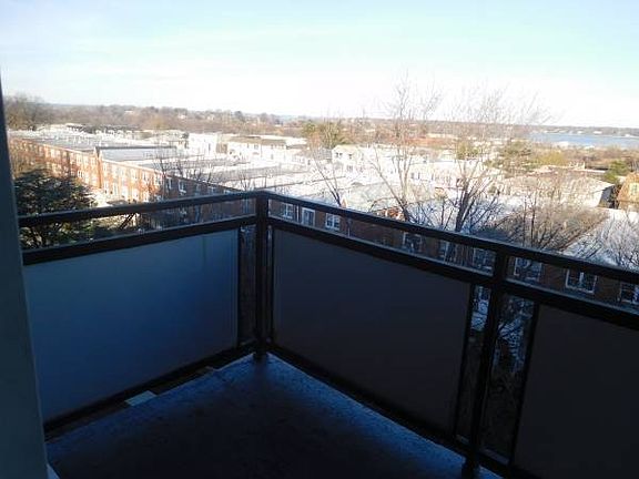 5th image of 16-70 Bell Boulevard # Fl 7