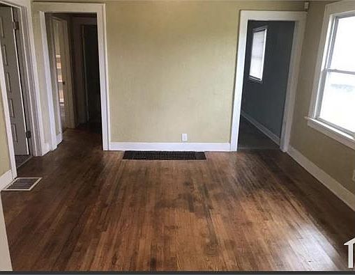 3rd image of 6700 Paseo Blvd