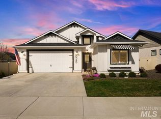 825 N Ash Pine Way, Meridian, ID 83642