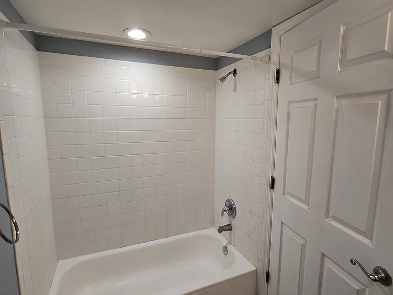 2500 Winding Creek Blvd #E205 — Photo 8
