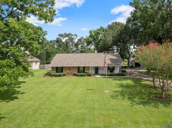 37138 Charlotte Ave, Prairieville, LA 70769