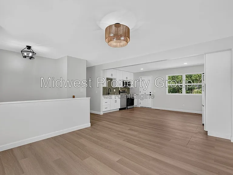 13 S Perry Cir — Photo 6