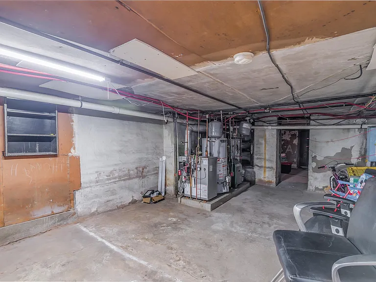 77 Wallis Ave #2 — Photo 19