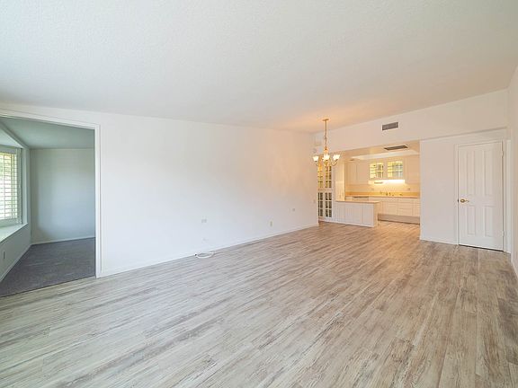 4th image of 13680 El Dorado Dr #33A