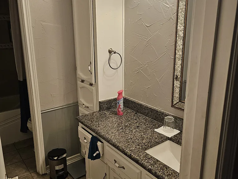 1714 Duke Dr — Photo 6