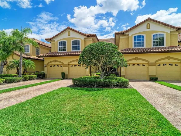 8261 Miramar Way #202, Bradenton, FL 34202