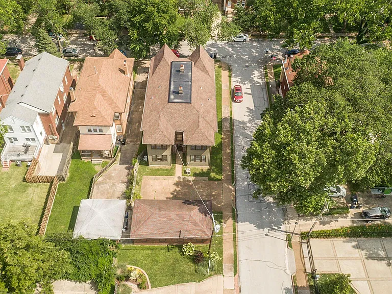 7300 Lindell Blvd — Photo 30