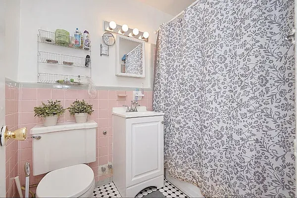 Rented by Compass | media 14