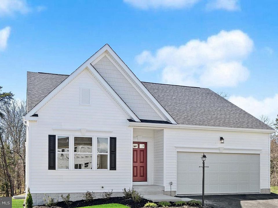 2 Happy Ridge Dr, Front Royal, VA 22630 MLS VAWR2007406 Zillow