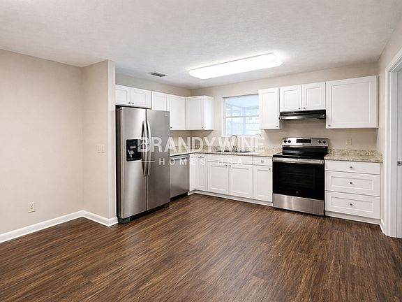 5th image of 3916 Bogata Dr