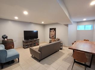 4127 N Ashland Ave #G, Chicago, IL 60613