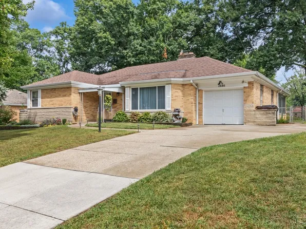 2646 Byrneside Dr, Cincinnati, OH 45239