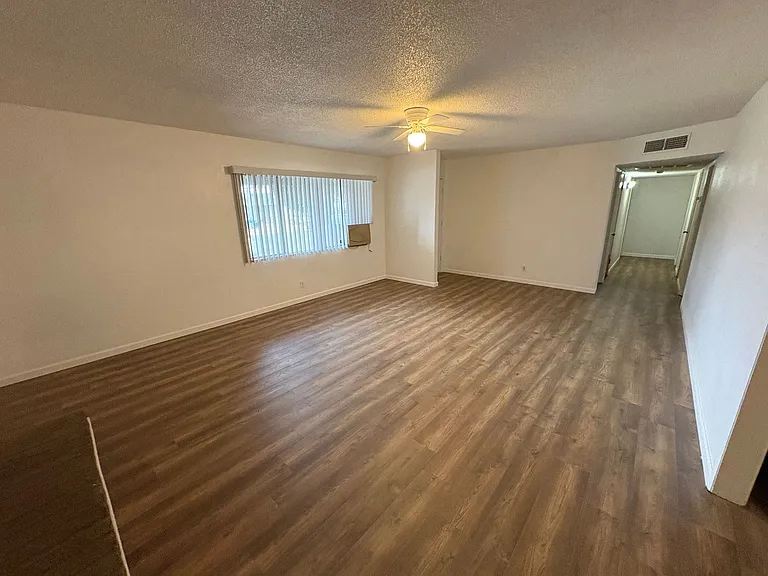 690 W North Way — Photo 24