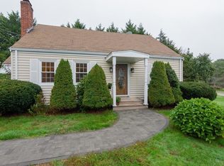 82 Dean St, Norwood, MA 02062