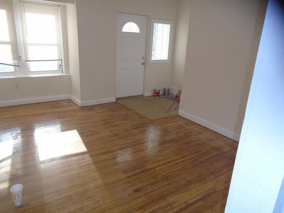 2nd image of 5105 Terry Ave