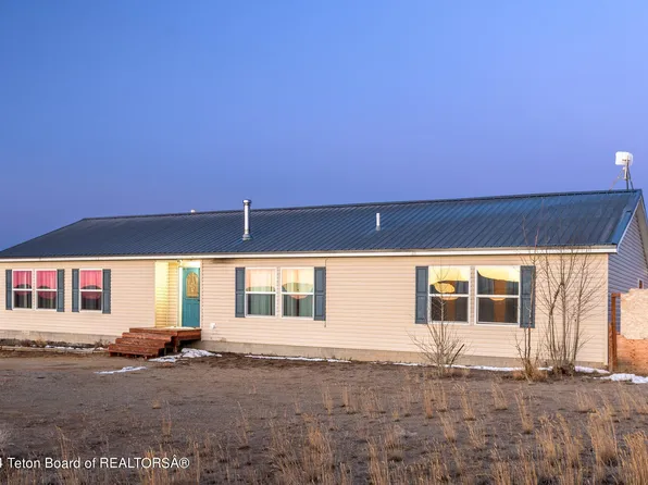 16 Neosha Trl, Boulder, WY 82923