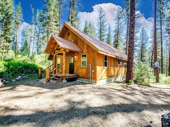 305 Mesplie St, Placerville, ID 83666