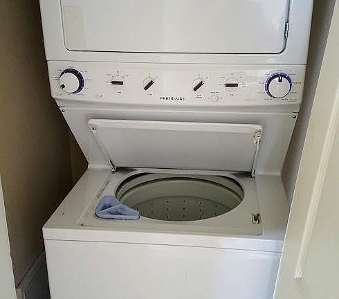 In Unit Washer Dryer