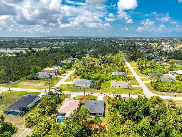 310 Albatross Rd — Photo 46