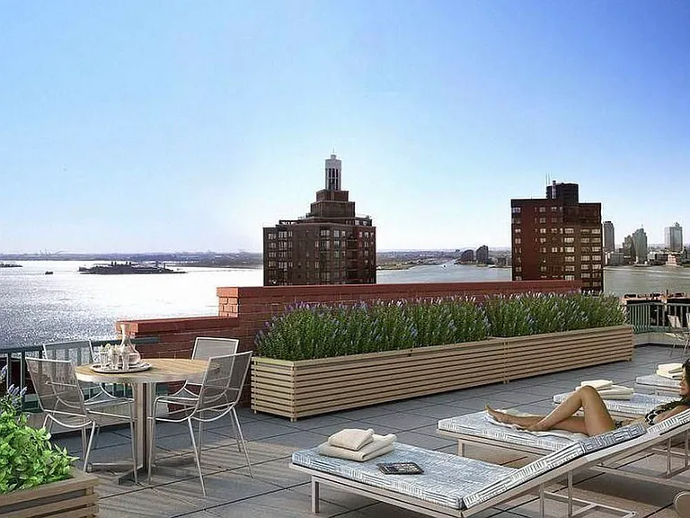 225 Rector Pl #12K — Photo 10
