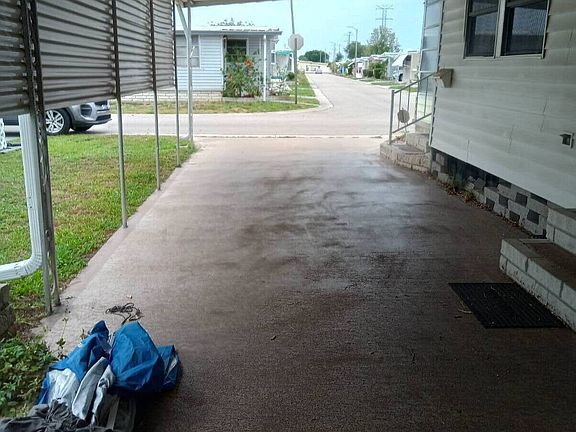 5th image of 7349 Ulmerton Rd #139