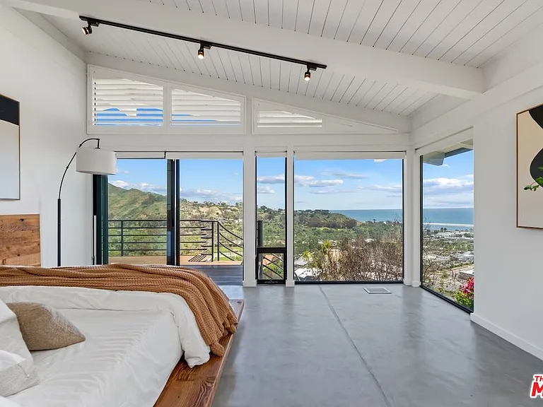 23701 Harbor Vista Dr — Photo 18