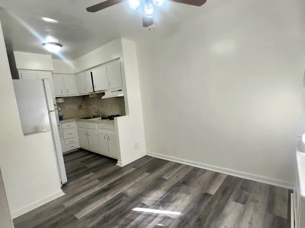 1125 East 104th Street image 5 of 15