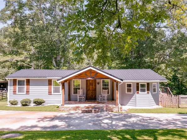 2492 Oak Grove Church Rd, Carrollton, GA 30117