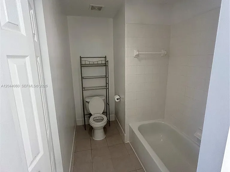 1155 Main St #301 — Photo 10