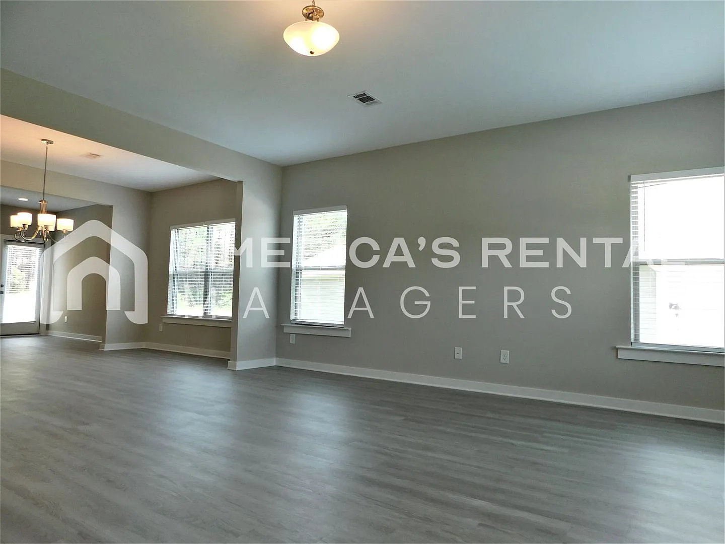 Home for rent in Brookwood, AL.... Available to View Now — Photo 4