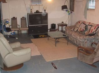 321 N 19th St, Estherville, IA 51334