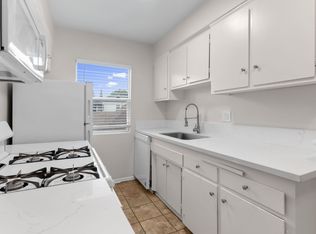 1512 E Florida Street, Long Beach, CA 90802