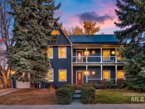 10010 W Meadowlark St, Boise, ID 83704