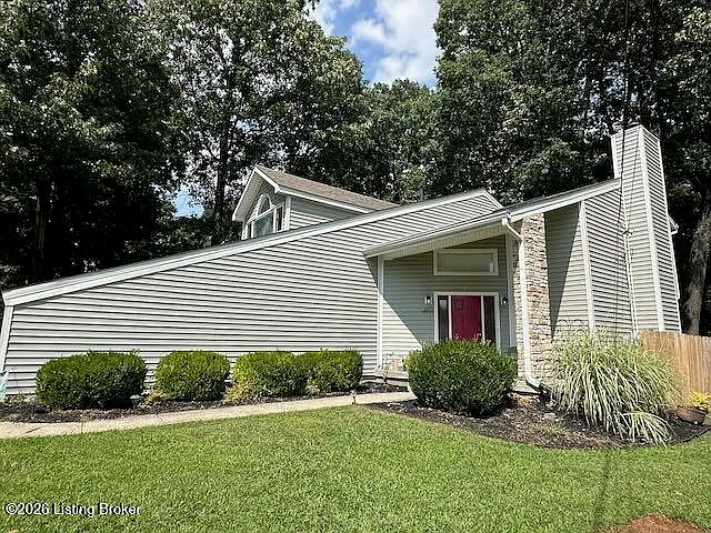 3 bed, 3.5 bath, 2561 sqft, $2,995 — Photo 2