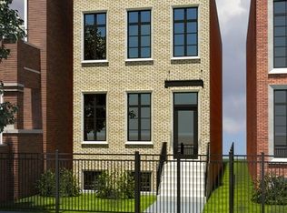 2431 N Washtenaw Ave, Chicago, IL 60647