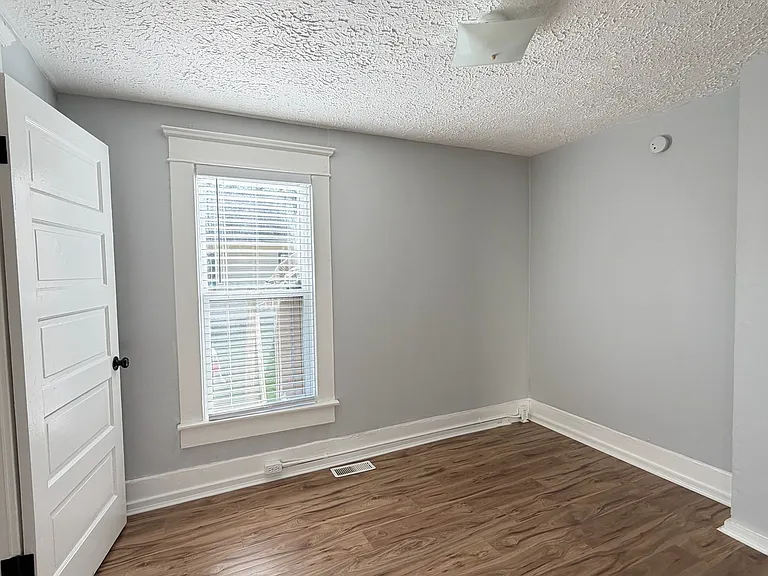 1211 W Michigan Ave #1211 — Photo 25