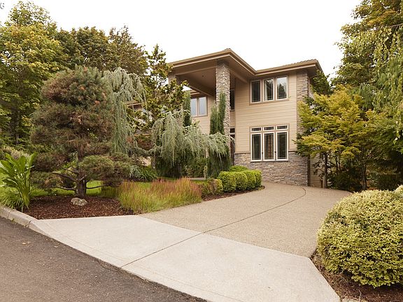 2nd image of 15236 NW Red Cedar Ct