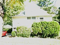 2nd image of 99 E Hunter Ave