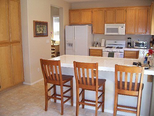 Spacious & open kitchen
