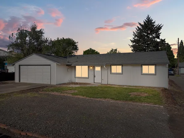 2711 Elliott Ave, Medford, OR 97501