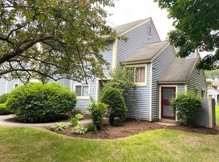531 Nassau Dr, Springfield, MA 01129