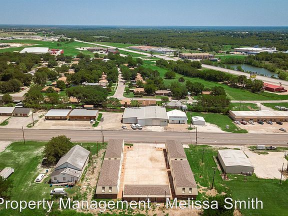 4th image of 825 N Highway 171 APT 404
