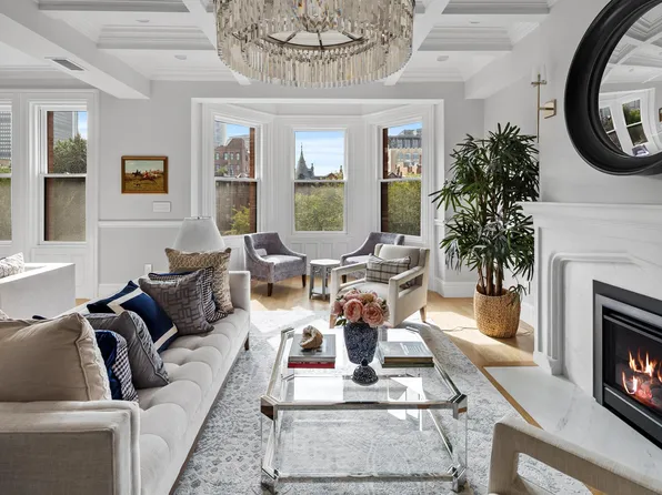 341 Commonwealth Ave, Boston, MA 02115